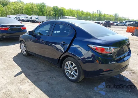 2017 Toyota Yaris Ia z USA, uszkodzony, nr VIN 3MYDLBYV5HY170037